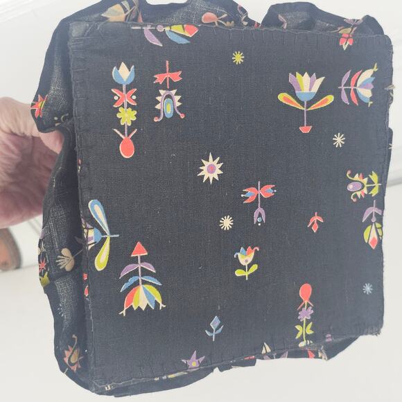 VTG upholstered chair pin cushion holds sewing tools notions 10x7x7 collectible - Picture 14 of 15